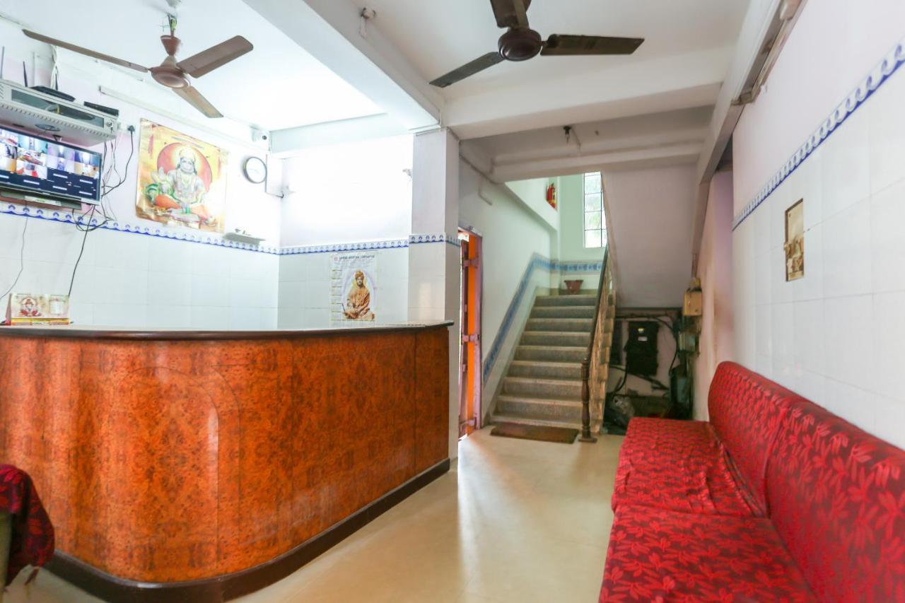 Oyo 73902 Vyttila Residency Hotel Kochi ภายนอก รูปภาพ