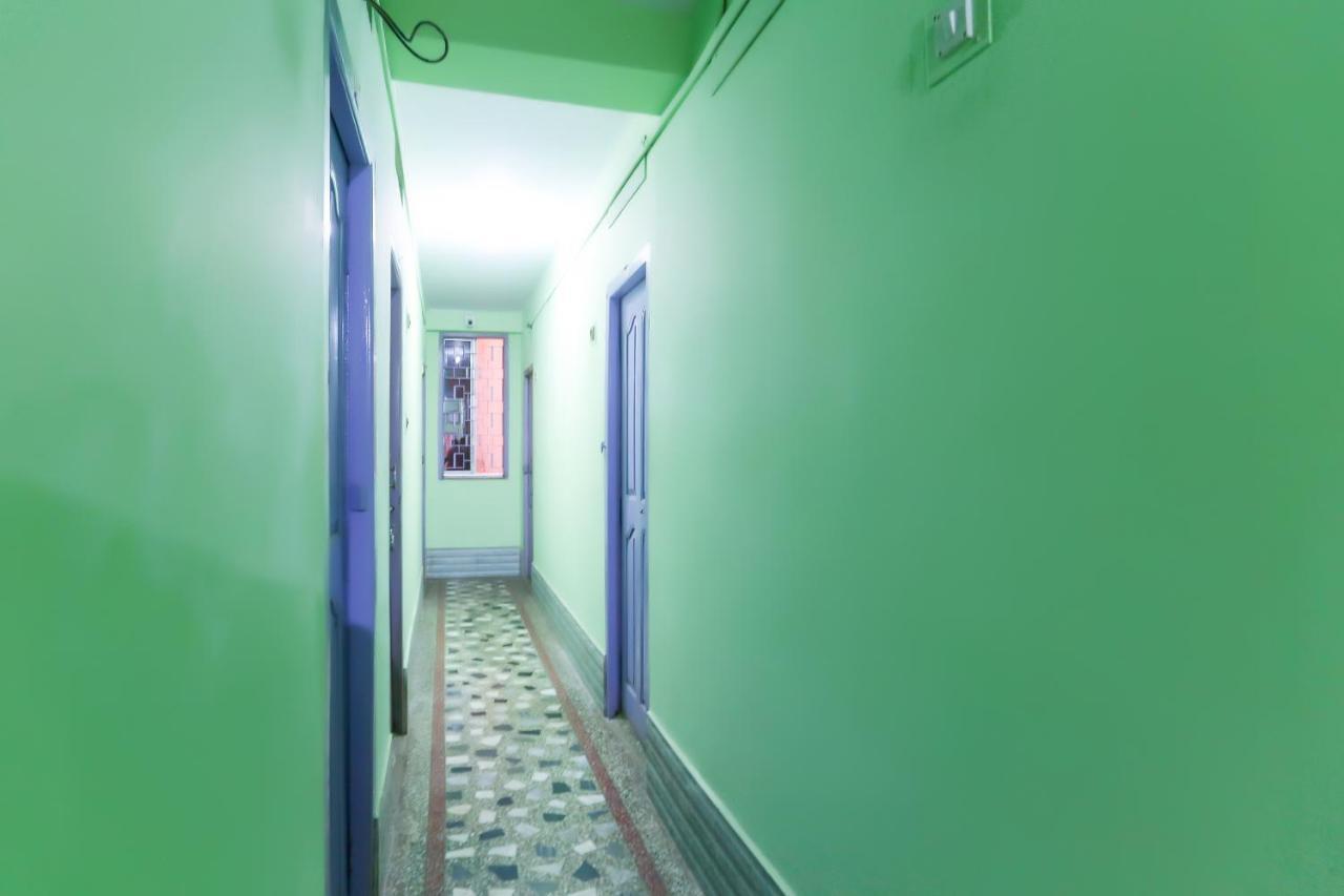 Oyo 73902 Vyttila Residency Hotel Kochi ภายนอก รูปภาพ